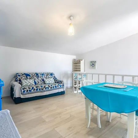 Albamarina Apartament *